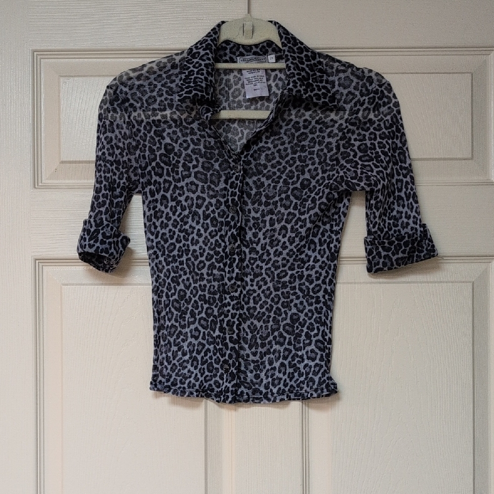 Chic Black and White Leopard Print Blouse